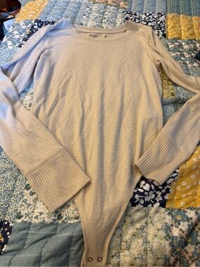 Abercrombie & Fitch Soft A&F Cozy Long Sleeve Bodysuit Beige Medium